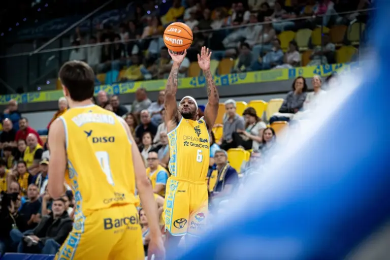 UD Las Palmas, CD Tenerife y los equipos canarios de la ACB centran el fin de semana de ‘Todo Goles Radio’