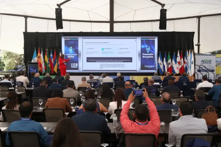 La Autoridad Portuaria de Las Palmas presenta en Guatemala su modelo de resiliencia frente al cambio climático