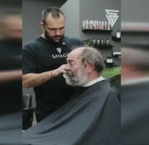 Del marketing a la solidaridad, el recorrido de un barbero majorero que ha emocionado a las redes