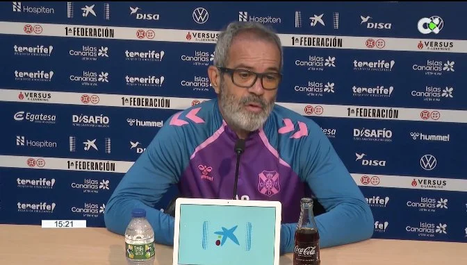 Álvaro Cervera, entrenador del CD Tenerife