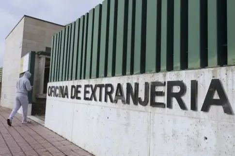 La regularización extraordinaria de migrantes entrará en vigor este jueves