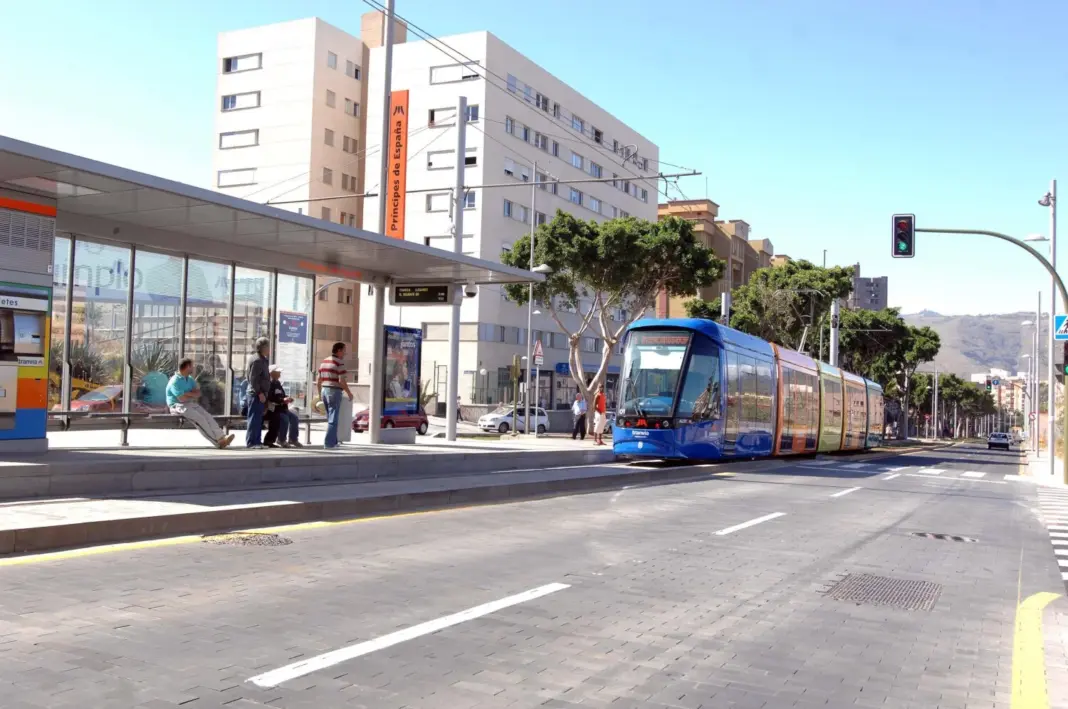 Las obras del tranvía de Tenerife se mantendrán hasta el día 10