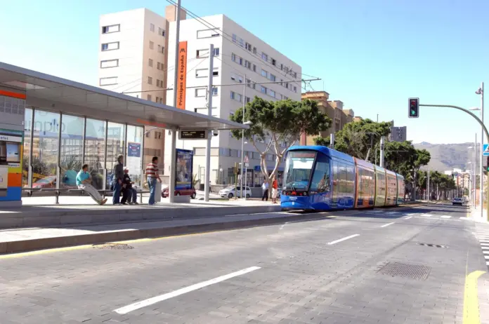 Las obras del tranvía de Tenerife se mantendrán hasta el día 10