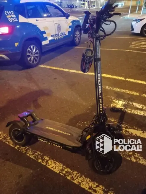 Sorprenden a un patinete circulando a casi 100 kilómetros por hora en Tenerife