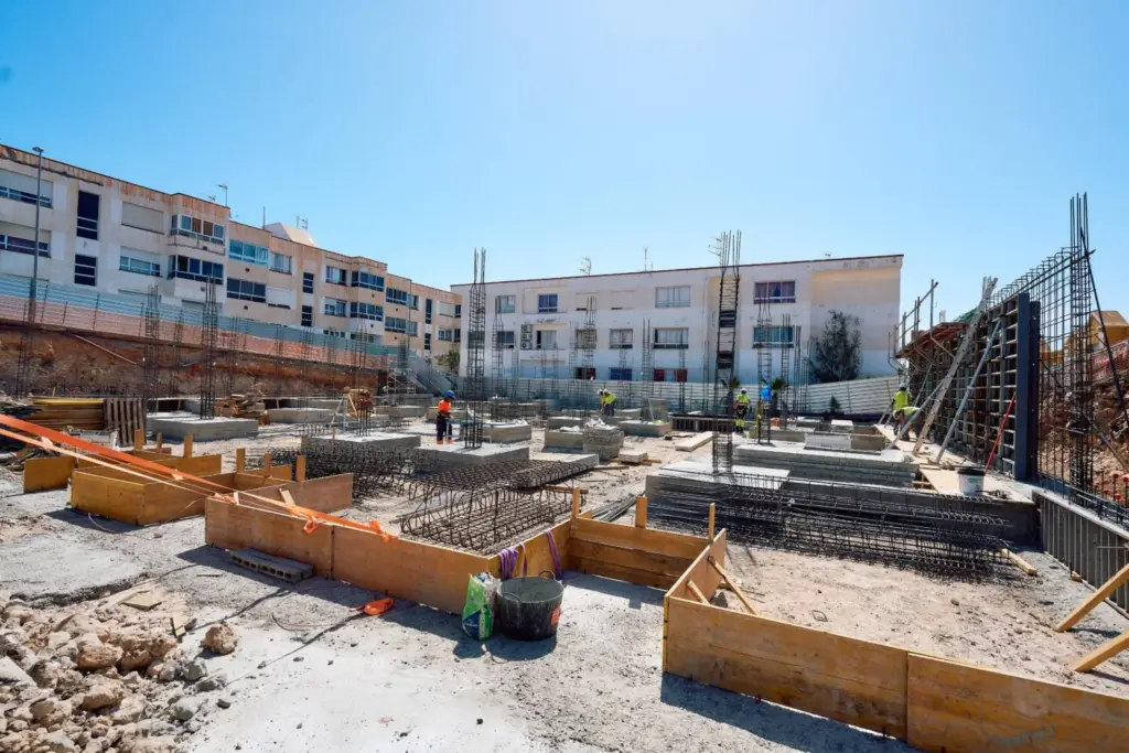 El Gobierno de Canarias coloca la primera piedra de 47 viviendas protegidas en Puerto del Rosario, en Fuerteventura