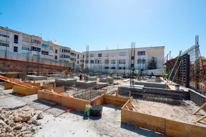 El Gobierno de Canarias coloca la primera piedra de 47 viviendas protegidas en Puerto del Rosario, en Fuerteventura