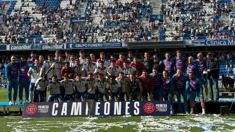 3-0 | El CD Tenerife golea en casa al Pontevedra CF