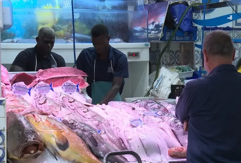 El consumo de pescado cae drásticamente en Canarias