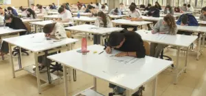 Más de 10.000 estudiantes canarios se preparan para una PAU blindada ante la inteligencia artificial