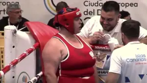 Tindaya Guillén noquea los prejuicios y el acoso escolar desde lo más alto del boxeo nacional