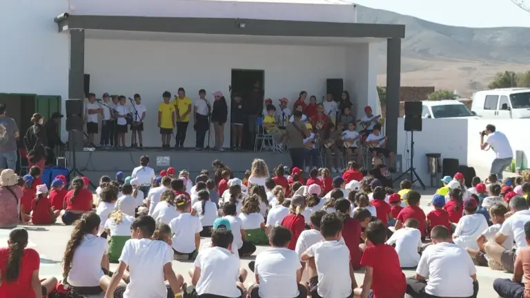Las escuelas rurales de Canarias celebran su día con un fuerte reclamo de mejoras