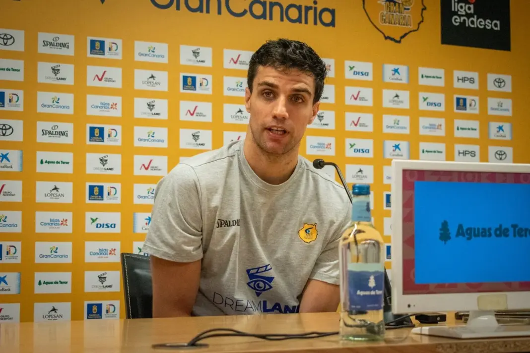 Carlos Alocén en rueda de prensa. Imagen Dreamland Gran Canaria