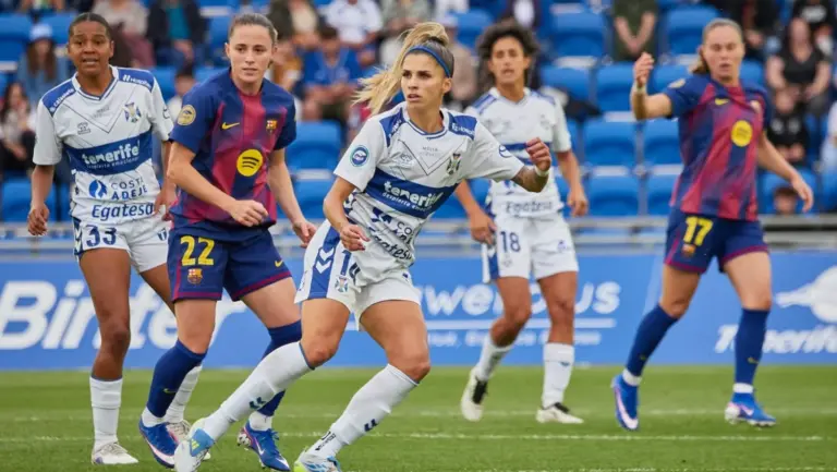1-3 | El FC Barcelona remonta al Costa Adeje Tenerife