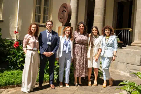 Lola Padrón reclama reforzar los servicios públicos para recuperar la confianza ciudadana
