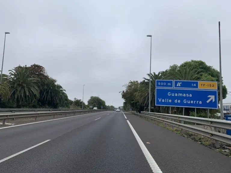 El Gobierno de Canarias adjudica por 66,4 millones la construcción del tercer carril de la TF-5