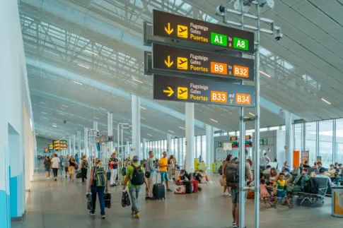 Los aeropuertos canarios operarán 1.273 vuelos durante la operación retorno
