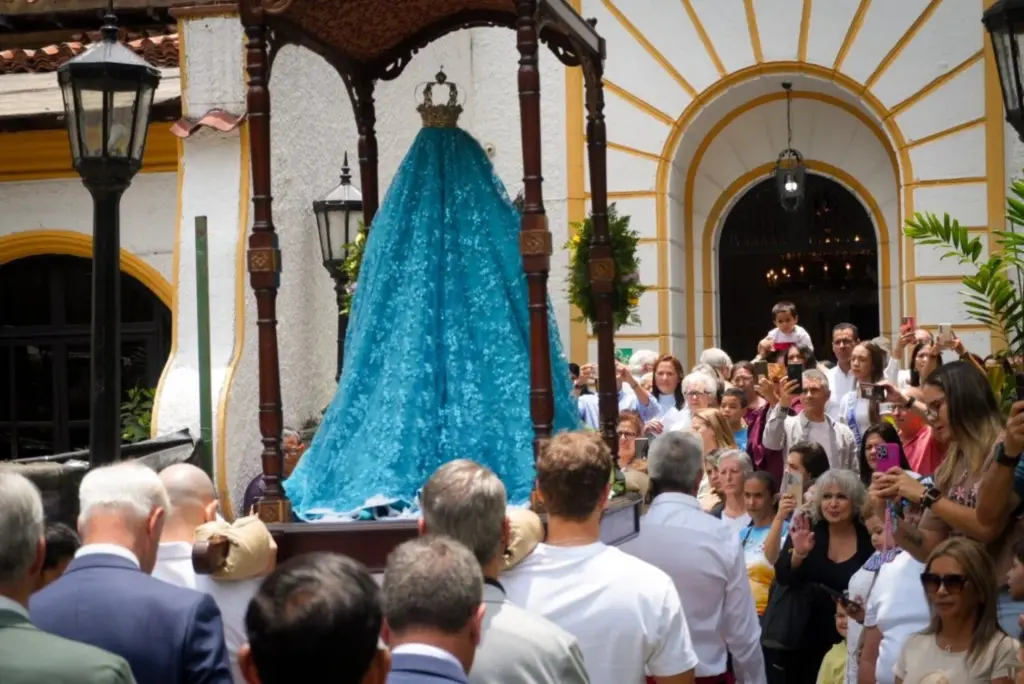 El Cabildo se reencuentra con la comunidad herreña en Venezuela y participa en la tradicional Fiesta de Los Pastores - CABILDO DE EL HIERRO