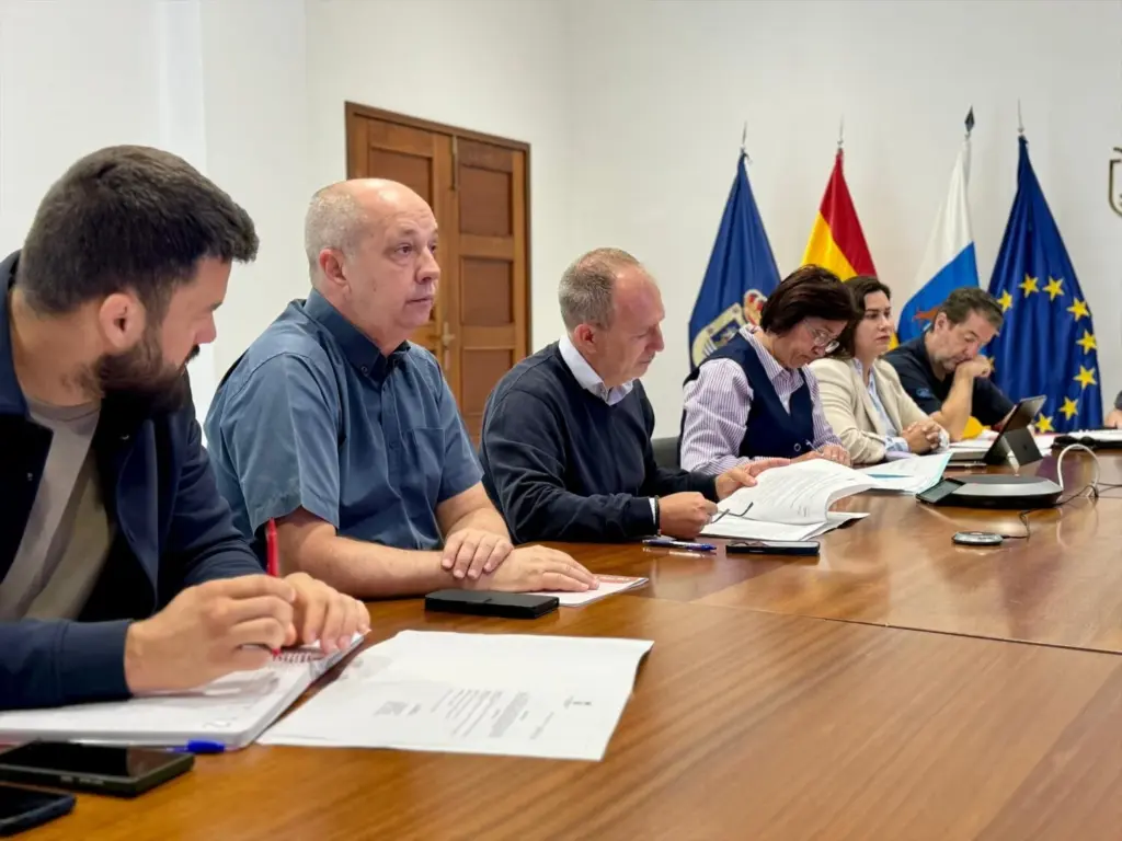 Puerto Naos y La Bombilla superan las 1.200 aperturas autorizadas en su recuperación tras el volcán