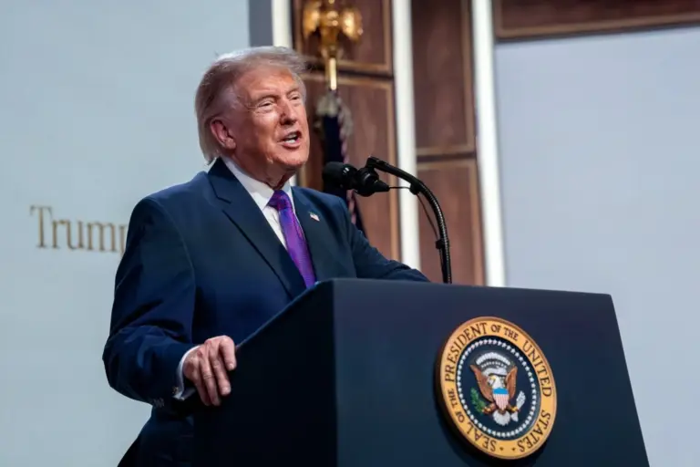 Trump da un «tiempo limitado» a Irán para alcanzar un acuerdo