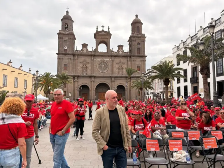 Unai Sordo reclama desde Gran Canaria que el crecimiento económico del país se traslade al bolsillo ciudadano