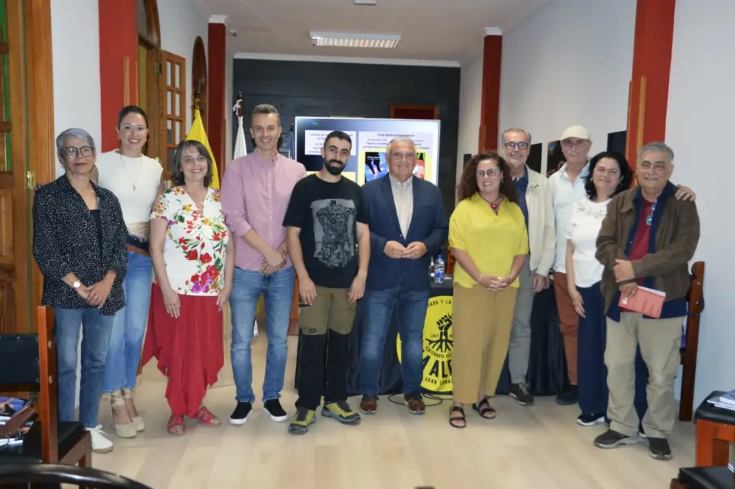 La Aldea presenta las obras ganadoras del I Premio de Narrativa e Ilustración “El Pleito de La Aldea”