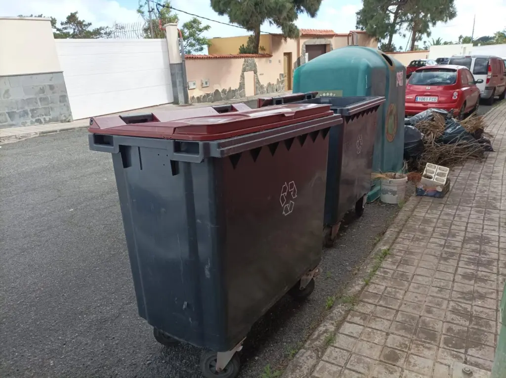 l PP exige a Darias explicaciones por la instalación de contenedores usados de Madrid en barrios de la capital grancanaria