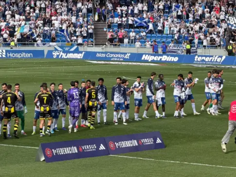 Ascenso CD Tenerife | El equipo blanquiazul ya es de Segunda División