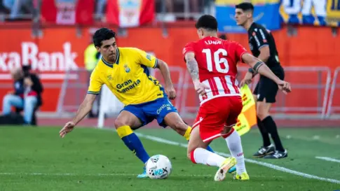 1-2 | La UD Las Palmas remonta en su visita al UD Almería