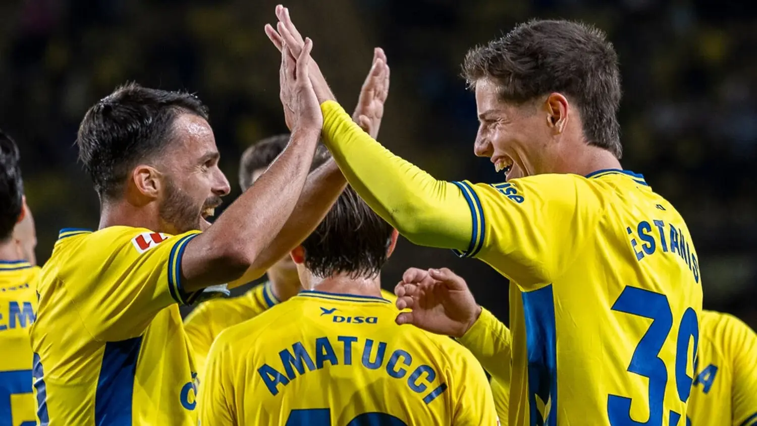 2-1 | La UD Las Palmas consigue 3 puntos de oro ante el Real Valladolid CF