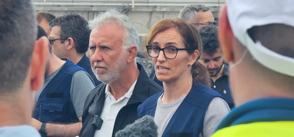 Rueda de prensa desde el Puerto de Granadilla para actualizar los datos en torno al MV Hondius | RTVC