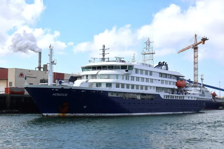 Tres fallecidos por un brote de hantavirus en un crucero que iba de Argentina a Canarias