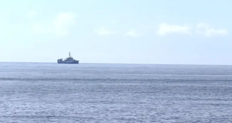 El buque oceanográfico Ángeles Alvariño se une a la búsqueda del buceador en La Gomera