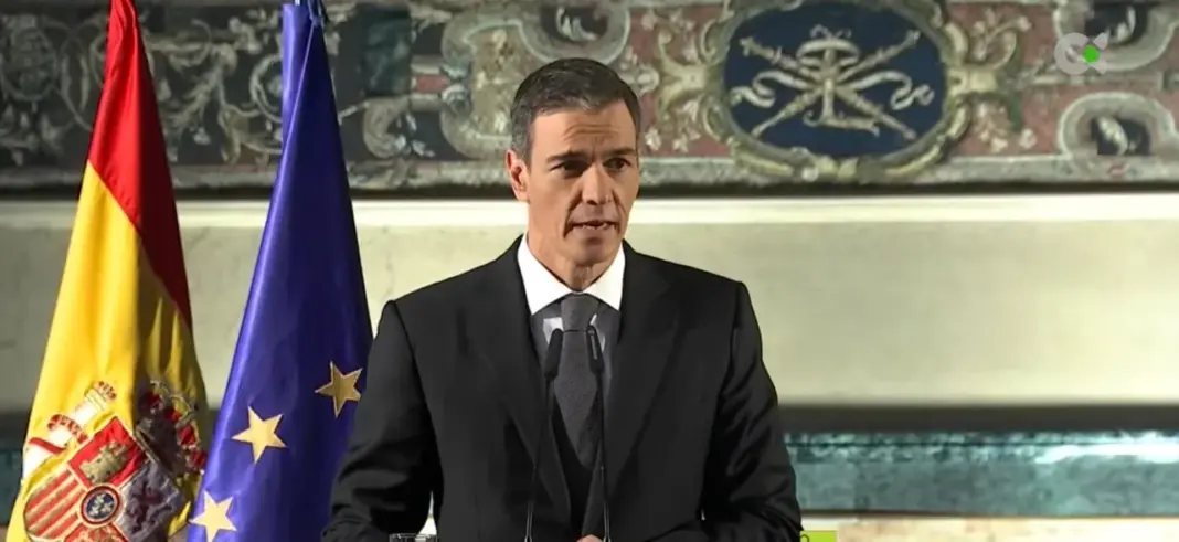 Pedro Sánchez en la rueda de prensa posterior a su encuentro con el Papa en el Vaticano