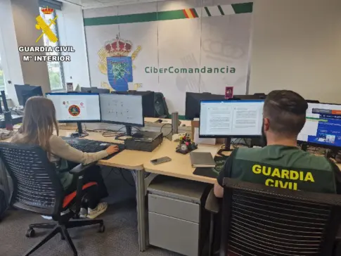 Detenido un hombre en Santa Cruz de Tenerife por estafar a una empresa a través de un mail corporativo