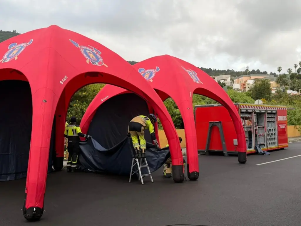 Dispositivo por el simulacro de incendio forestal en La Guancha, Tenerife