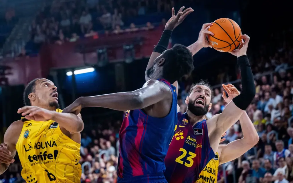 100-67 | El Barça inaugura las semifinales con un triunfo incontestable
