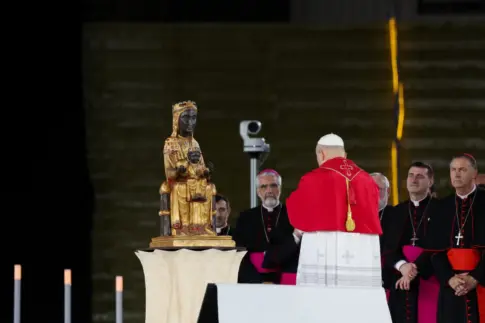 La visita del papa León XIV a Barcelona, en imágenes