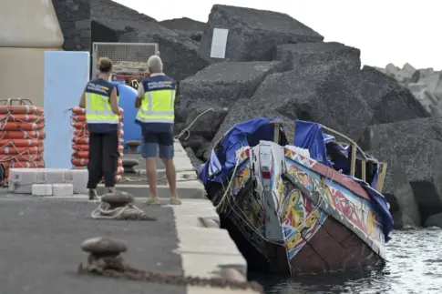 La Policía pidió expulsar a 82 migrantes de El Hierro al considerar que Senegal aceptaba su devolución