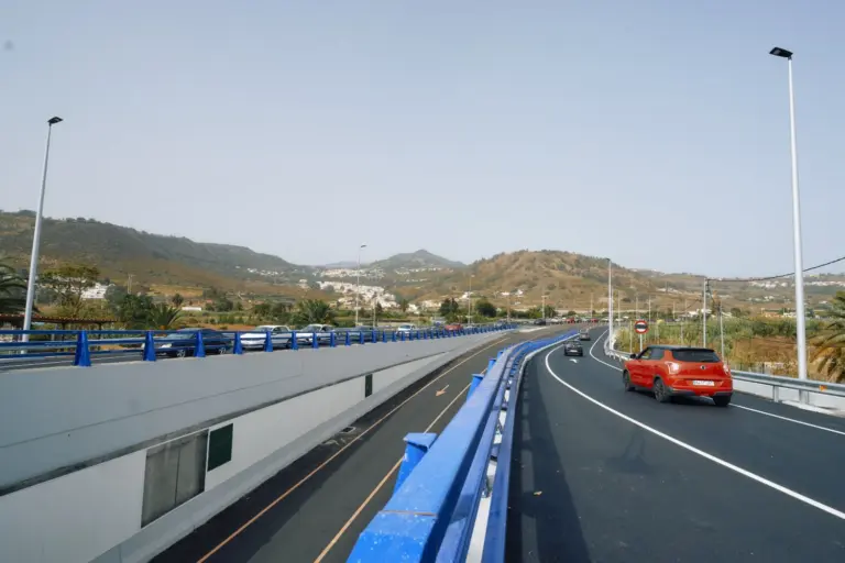 Arucas estrena una circunvalación renovada para aliviar el tráfico del norte de Gran Canaria