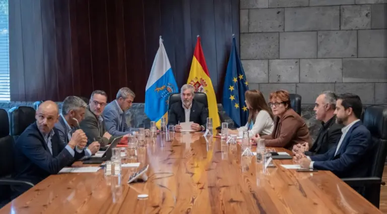 Canarias decreta cuatro días de luto oficial por las víctimas de los terremotos en Venezuela