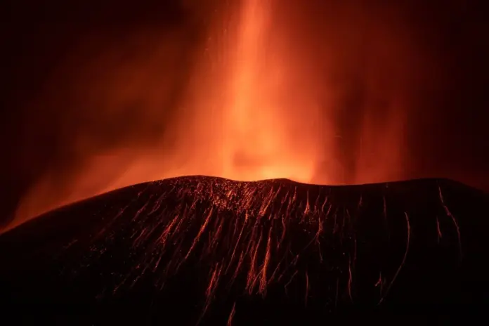 El volcán 'Tajogaite' generó más de un centenar de centros de emisión secundarios