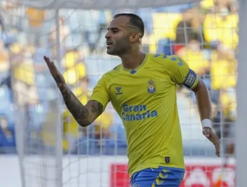El nuevo contrato de Jesé con la UD Las Palmas llegará hasta 2028, con opción a un año más