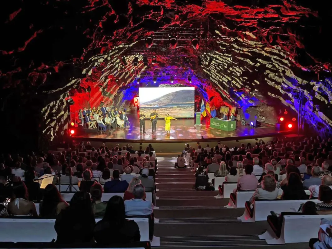 Jameos del Agua celebra el acto institucional ‘Honores y Distinciones’