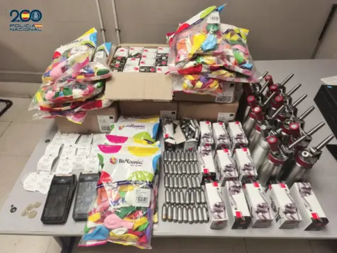 Detenido el propietario de un pub en Las Verónicas tras hallar drogas preparadas para la venta