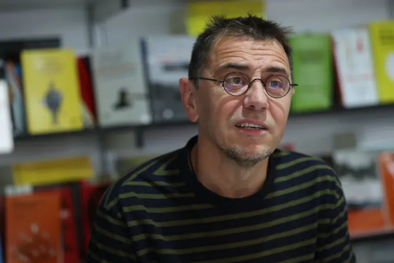 La Complutense suspende por un año las funciones como profesor de Juan Carlos Monedero por acoso sexista