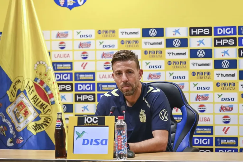 El entrenador de la UD Las Palmas, Luis García. Imagen UD Las Palmas