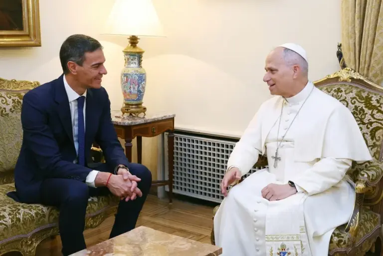 El papa se reúne con Sánchez en la Nunciatura en el segundo encuentro entre ambos
