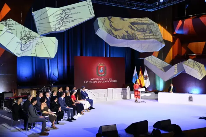Acto de entrega de los honores y distinciones a personalidades y entidades de Las Palmas de Gran Canaria. Imagen Ayuntamiento de Las Palmas de Gran Canaria