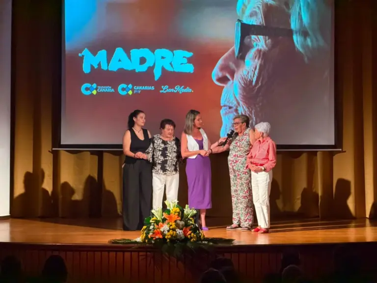César Toledo: «‘Madre’ es una oportunidad para conocer a una generación de mujeres que hizo posible la Canarias de hoy»