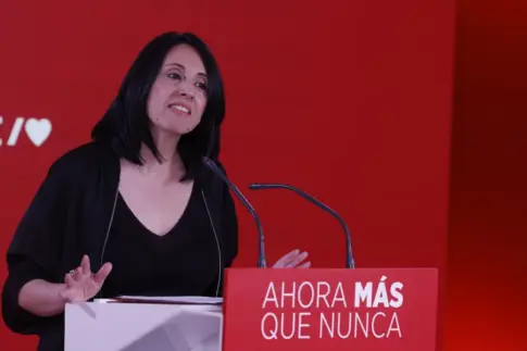 El PSOE critica una «gravísima violación de la intimidad» de Zapatero
